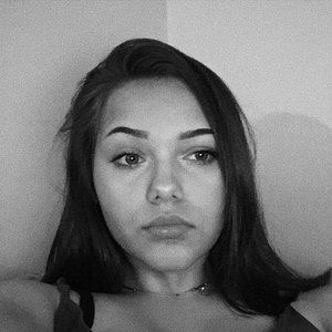 Meet your Posher, Angelique